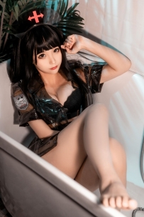 蠢沫 NO.108 胶衣hu士 黑 [40P-492MB]