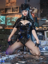 蜜汁猫裘 – NO.117 胶衣女警[51P-487.8M]