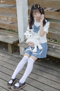 [森萝财团] JKFUN-025 默陌&Aika 80D白si过膝袜两女一ZOO [93P／1.61GB]