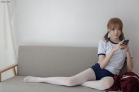 [森萝财团] JKFUN-019 Aika 80D白si外景体操服 [107P+1V／2.4G]