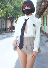 [Fairy Club妖精社]视频 H2118《唐飞飞-胡同学妹》[1V／372MB]